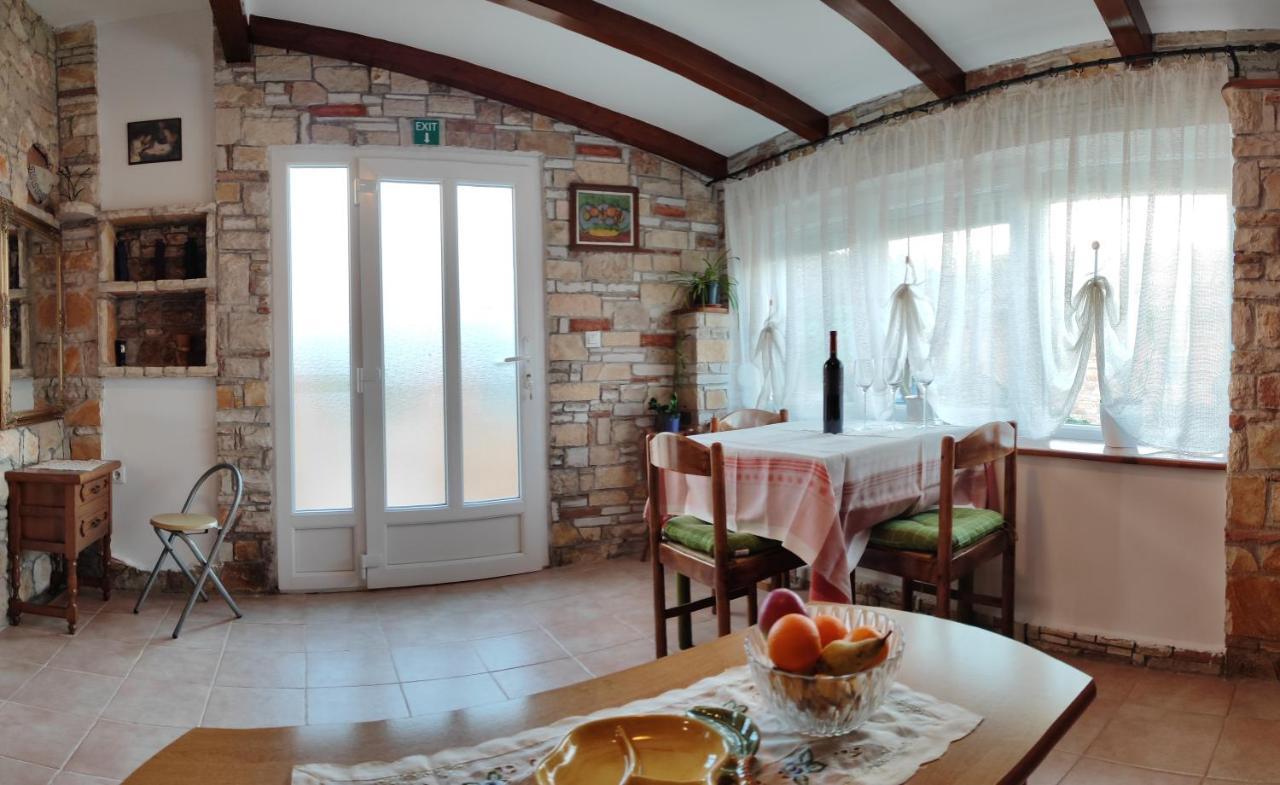 Apartment Istra Near Beach روفينج المظهر الخارجي الصورة
